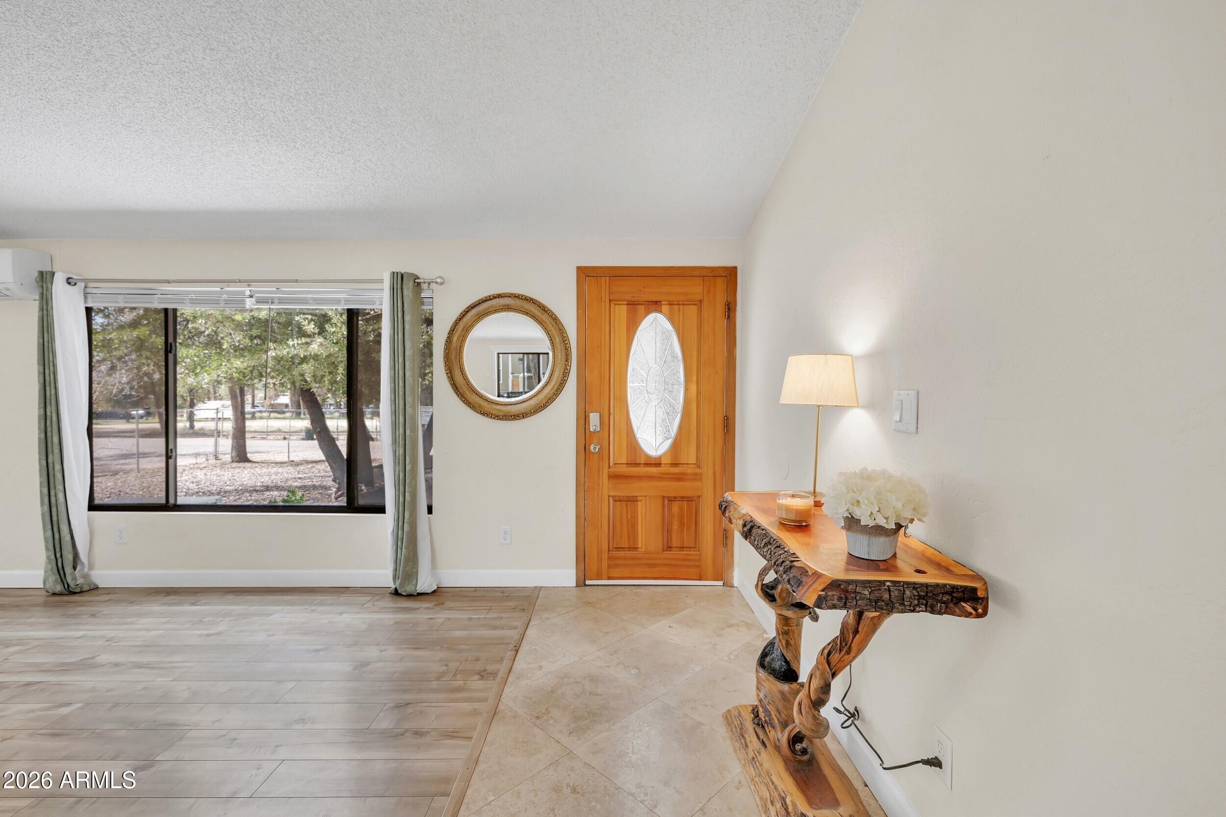 205 South Ponderosa Street Payson, AZ 85541 - Photo 16 of 35 Unit C- foyer