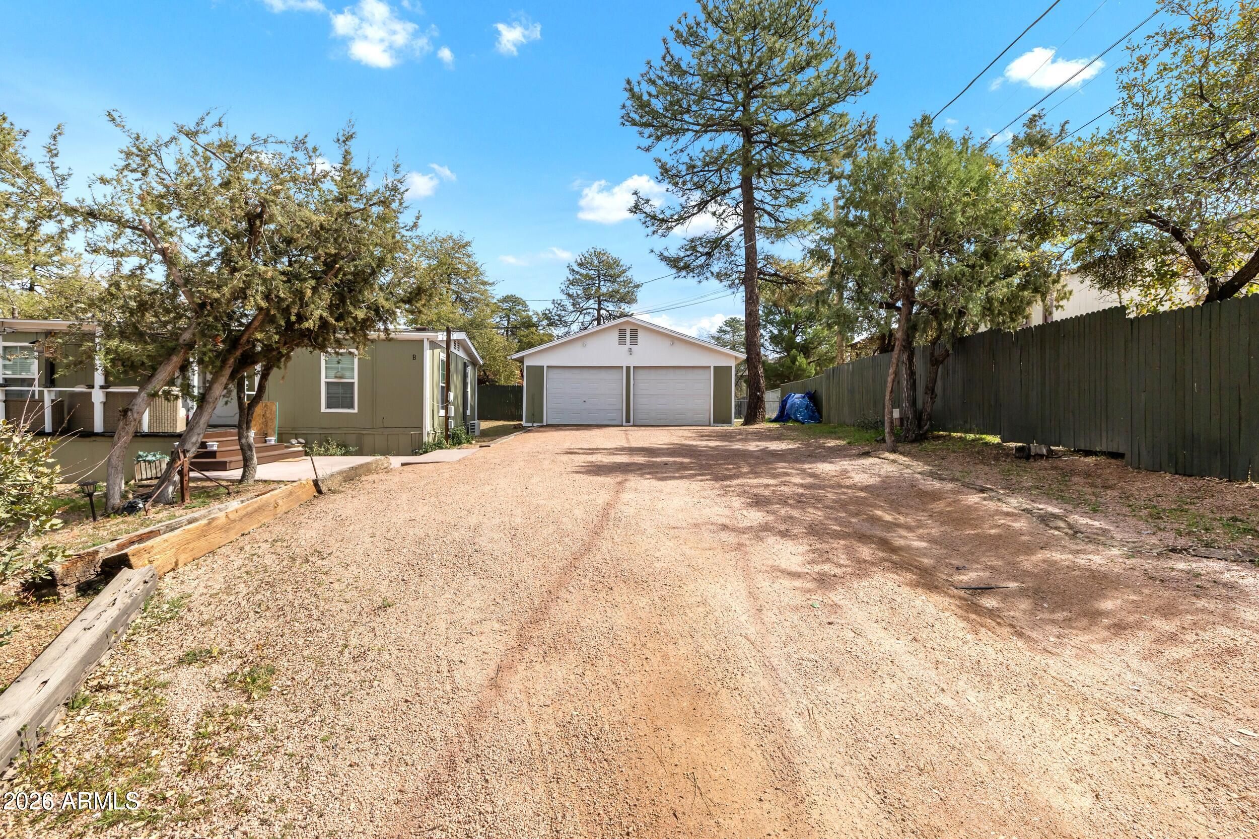 205 South Ponderosa Street Payson, AZ 85541 - Photo 22 of 35 Shared garage