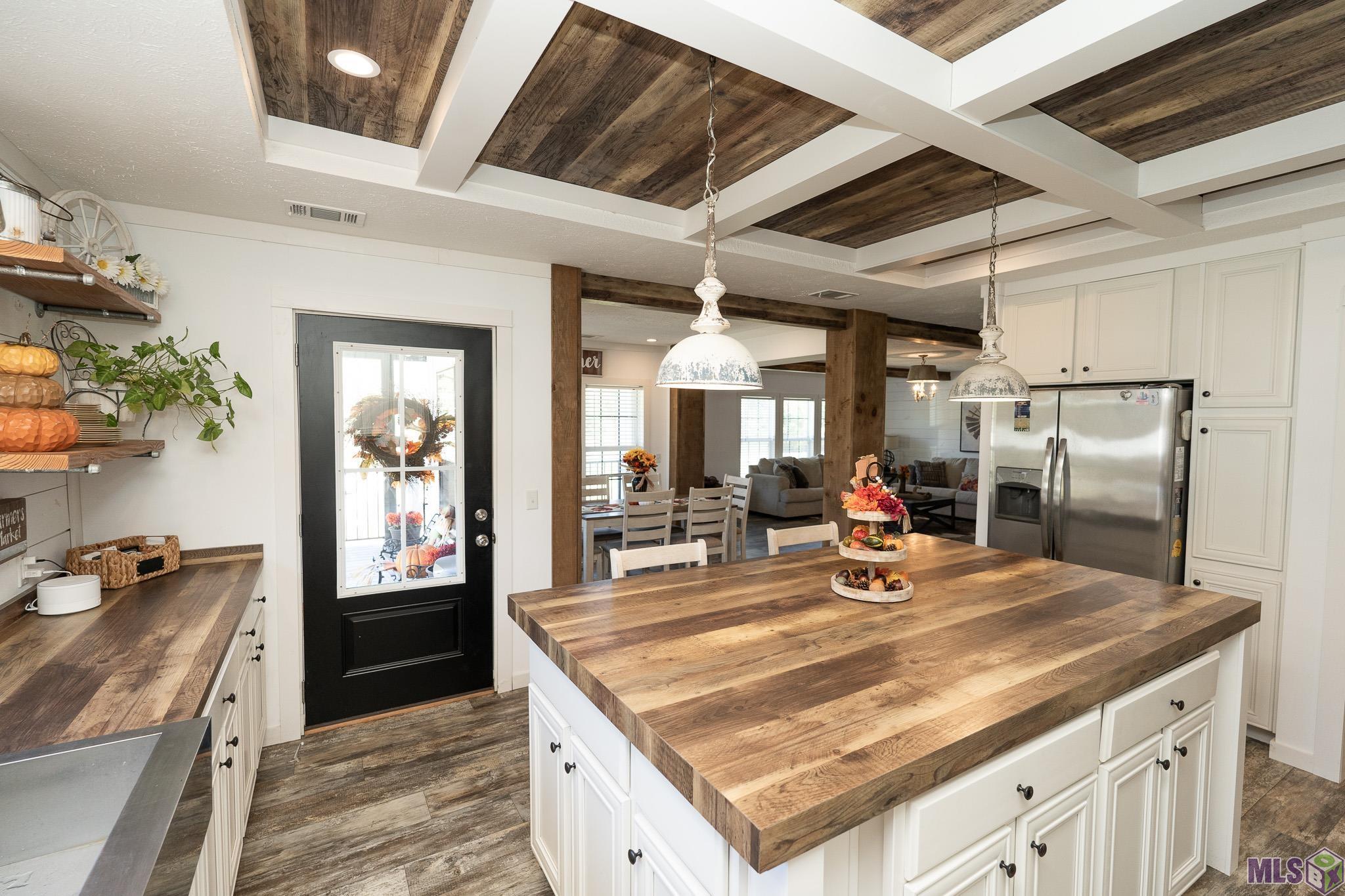 12206 Laurel Ridge Road St. Amant, LA 70774 - Photo 6 of 24 Gallery Image 6
