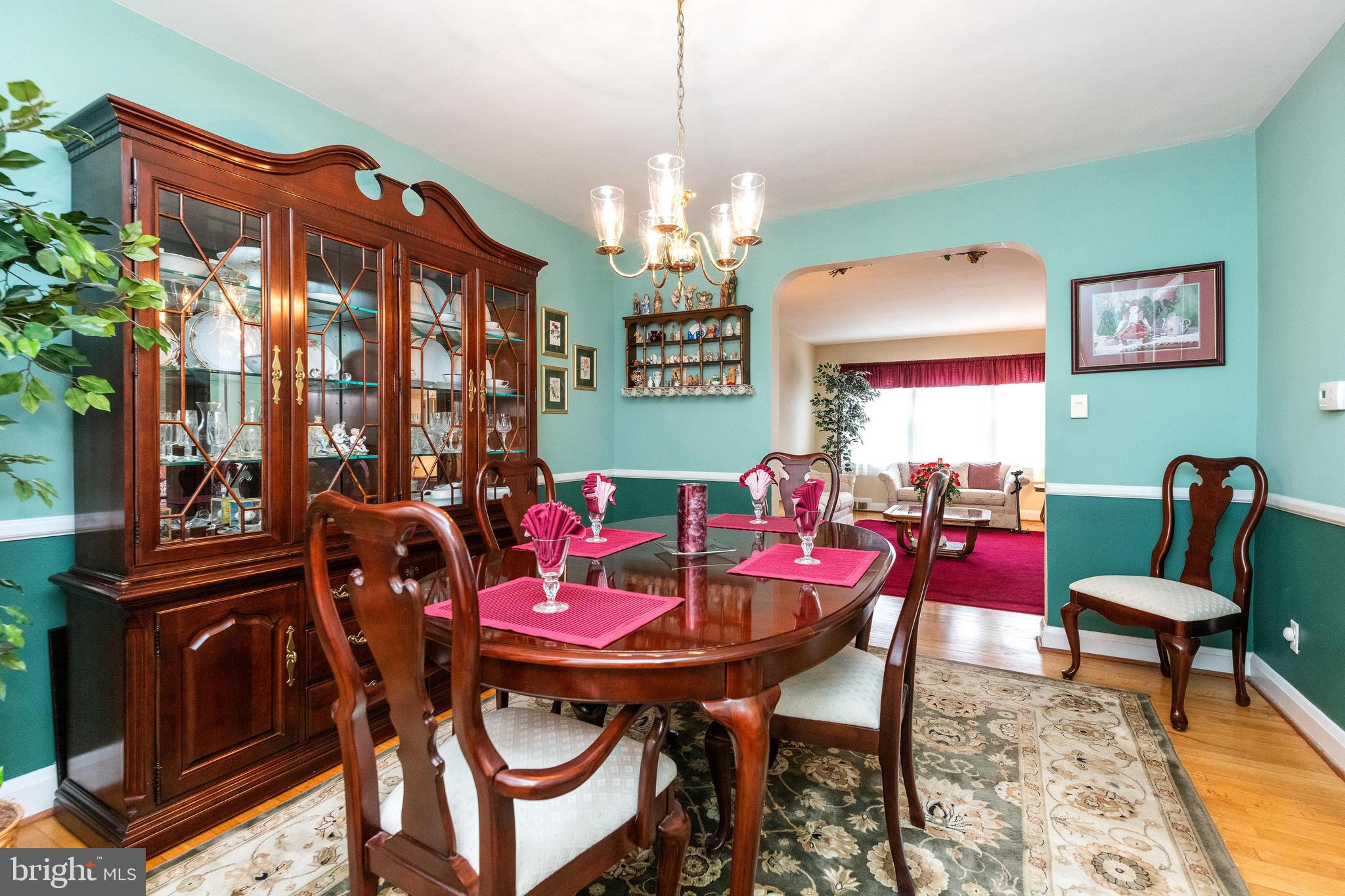 1749 Glen Ridge Road Towson, MD 21286 - Photo 9 of 34