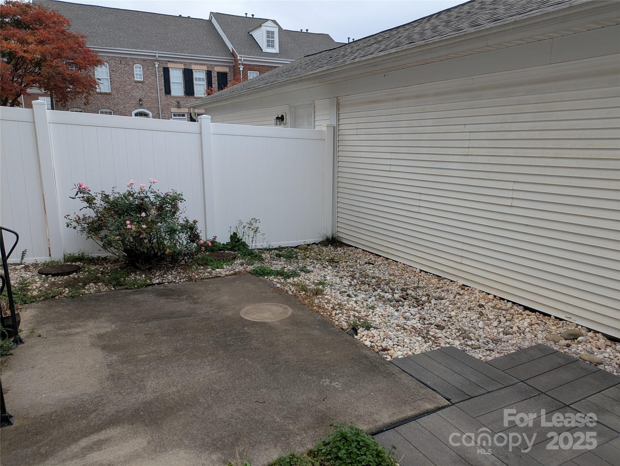 103 Chawton Lane Mooresville, NC 28117 - Photo 29 of 31 a view of a house with a yard