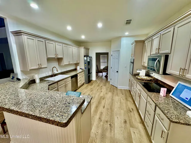 $460,000 | 64 Horseshoe Drive, Merigold, MS 38759