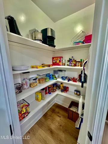 $460,000 | 64 Horseshoe Drive, Merigold, MS 38759