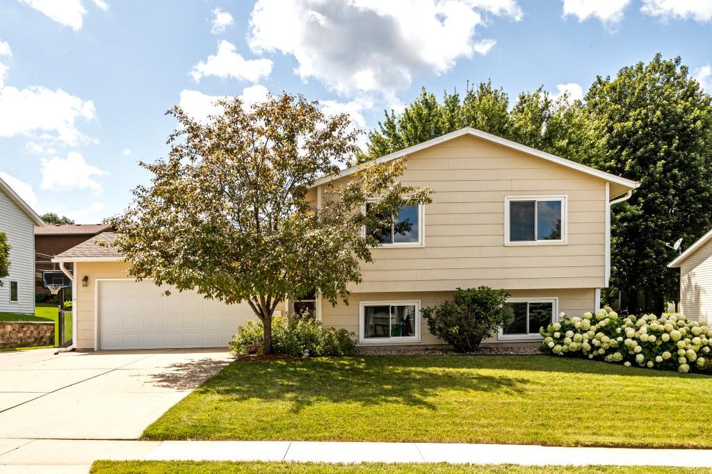 3721 11th Avenue Southwest Rochester, MN 55902 - Photo 1 of 1