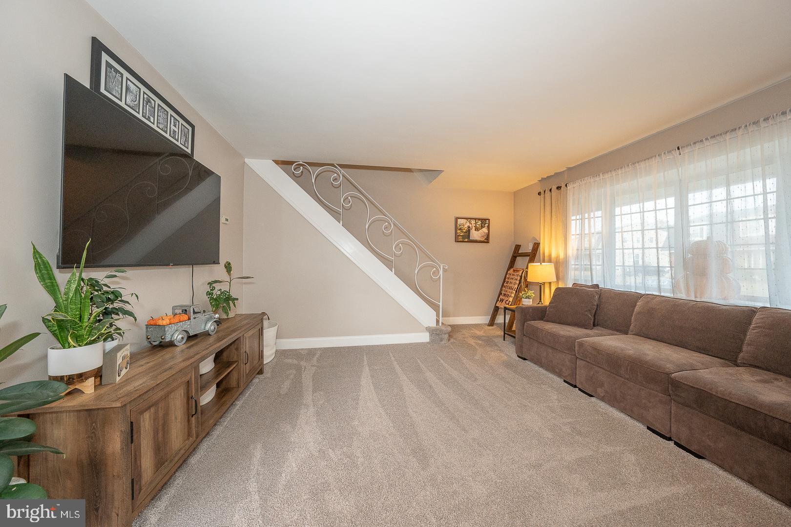825 Hood Road Swarthmore, PA 19081 - Photo 7 of 56