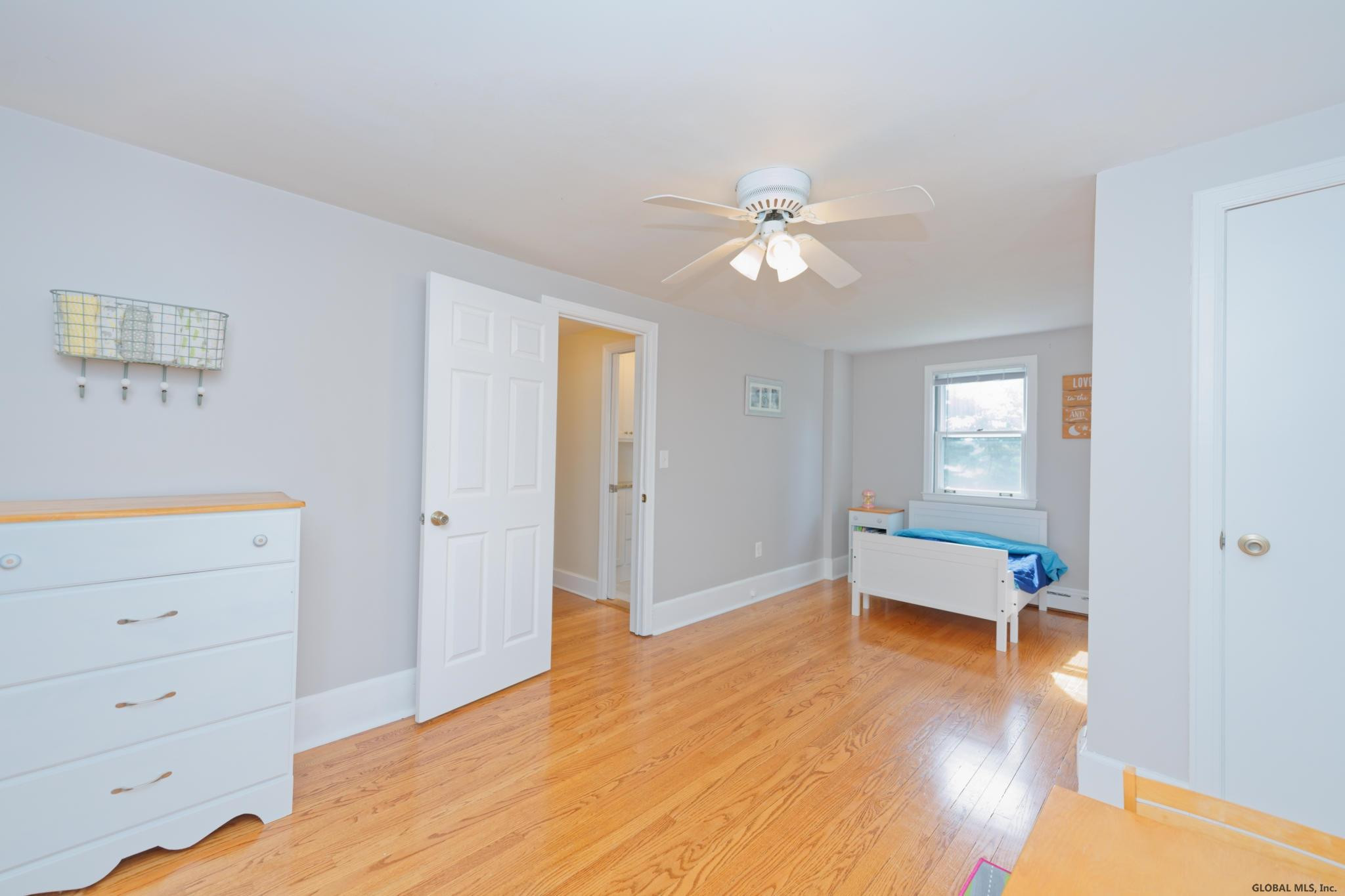 1043 Loudon Road Cohoes, NY 12047 - Photo 25 of 41 Photo 31