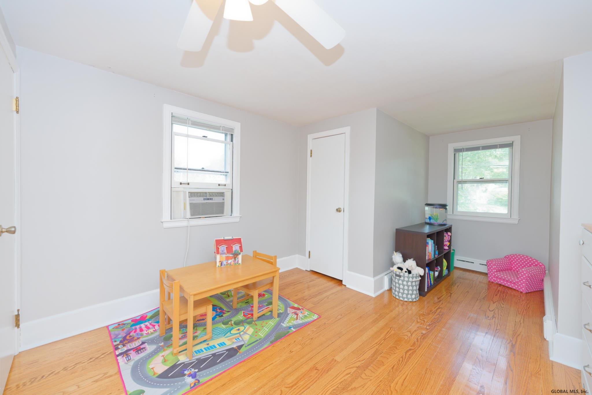 1043 Loudon Road Cohoes, NY 12047 - Photo 27 of 41 Photo 33