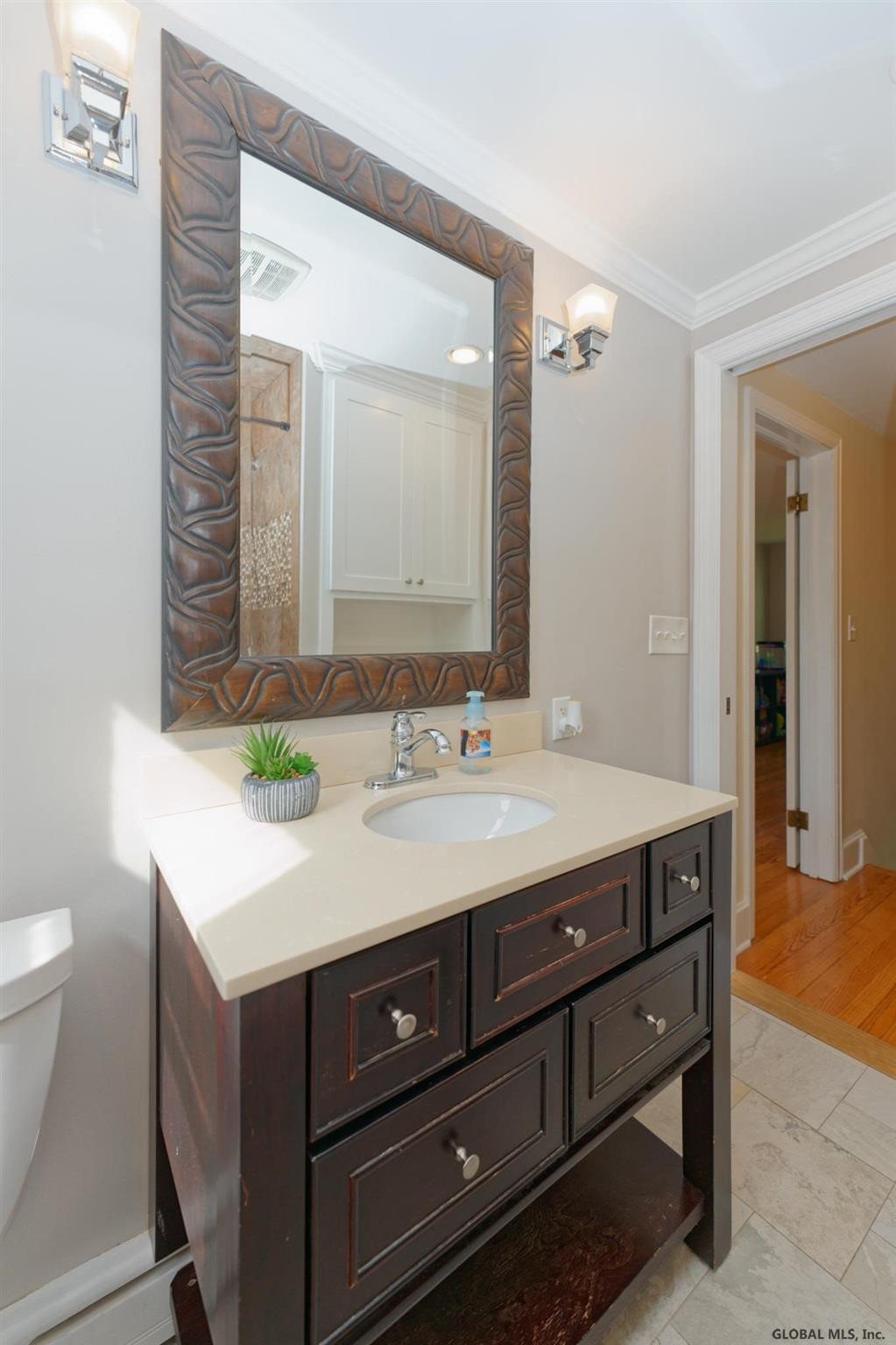 1043 Loudon Road Cohoes, NY 12047 - Photo 29 of 41 Upstairs Full Bathroom
