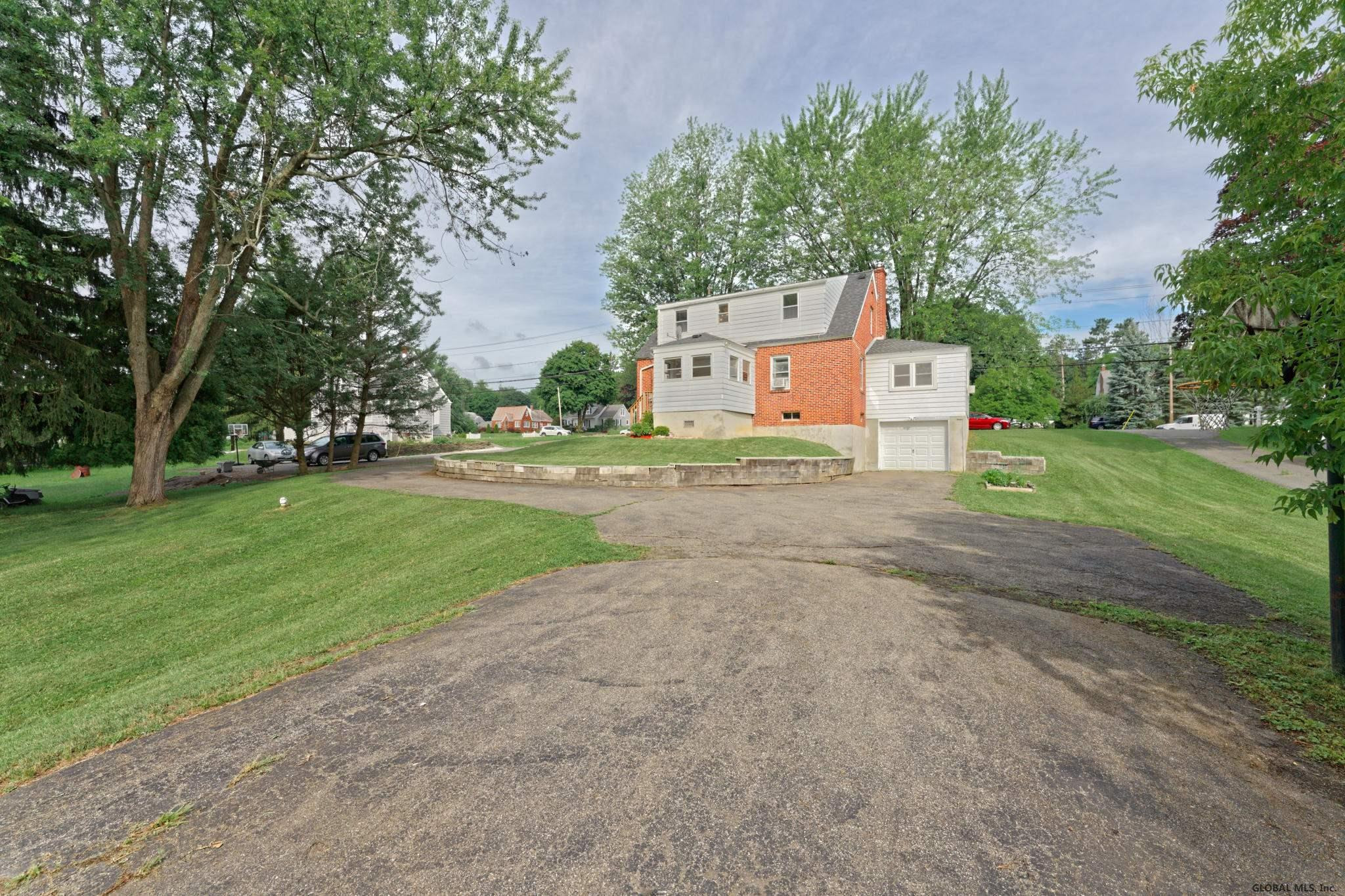 1043 Loudon Road Cohoes, NY 12047 - Photo 37 of 41 Photo 43