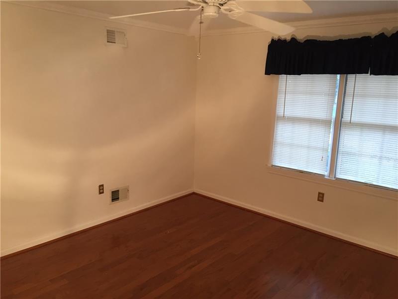 1001 Rutledge Drive Pittsburgh, PA 15241 - Photo 15 of 22 Gallery Image 15