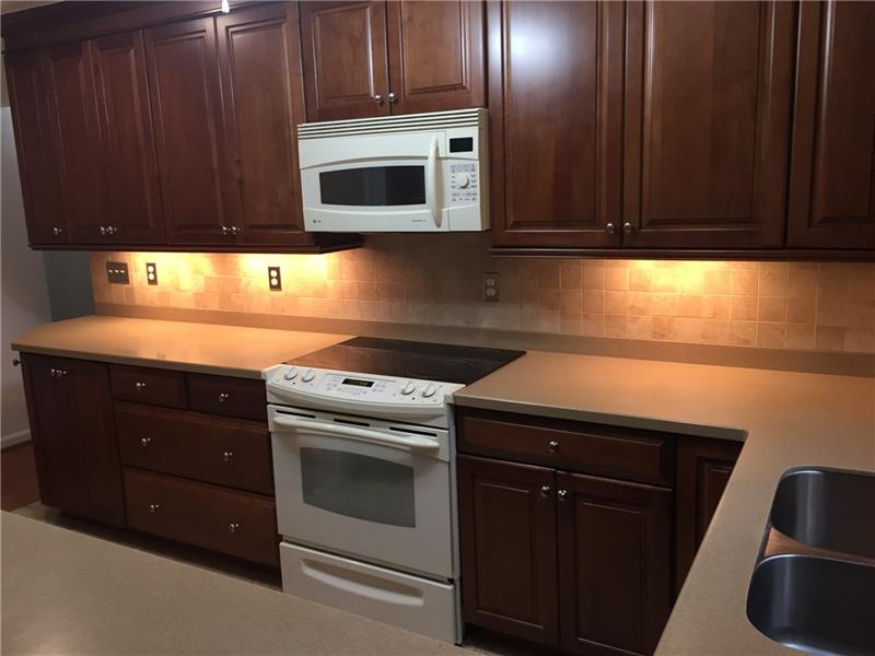 1001 Rutledge Drive Pittsburgh, PA 15241 - Photo 7 of 22 Gallery Image 7