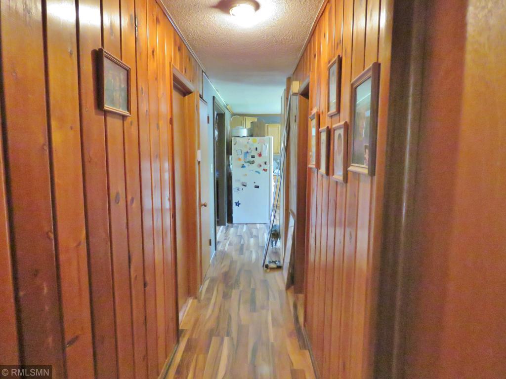 8942 Ivy Road St. Cloud, MN 56301 - Photo 10 of 24 Gallery Image 10