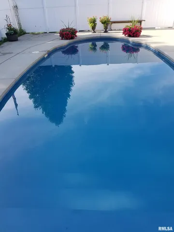 $239,900 | 507 North Spruce Street, Nokomis, IL 62075