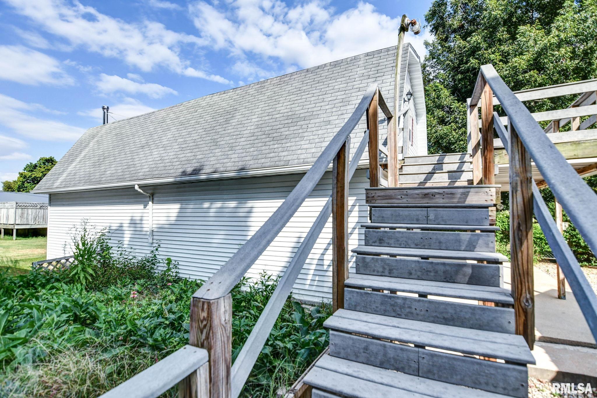 507 North Spruce Street Nokomis, IL 62075 - Photo 20 of 78