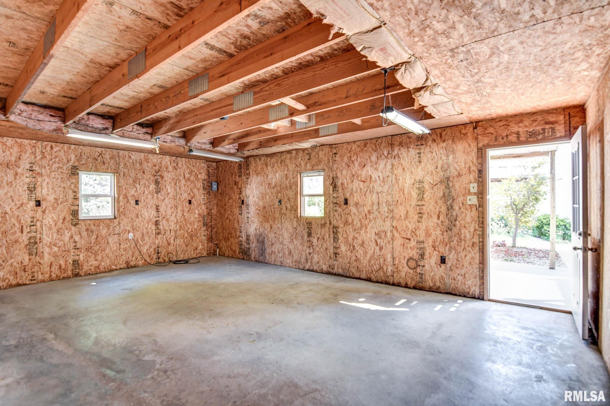 507 North Spruce Street Nokomis, IL 62075 - Photo 27 of 78