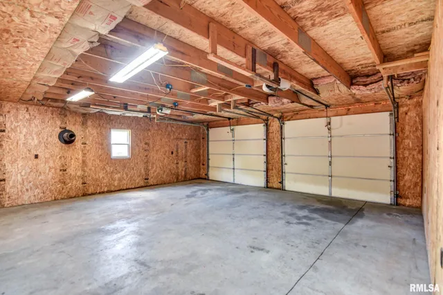 $239,900 | 507 North Spruce Street, Nokomis, IL 62075