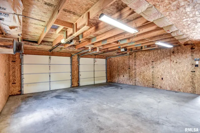 $239,900 | 507 North Spruce Street, Nokomis, IL 62075