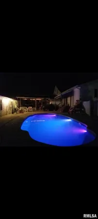 $209,900 | 507 North Spruce Street, Nokomis, IL 62075