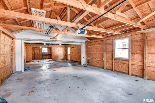 $239,900 | 507 North Spruce Street, Nokomis, IL 62075