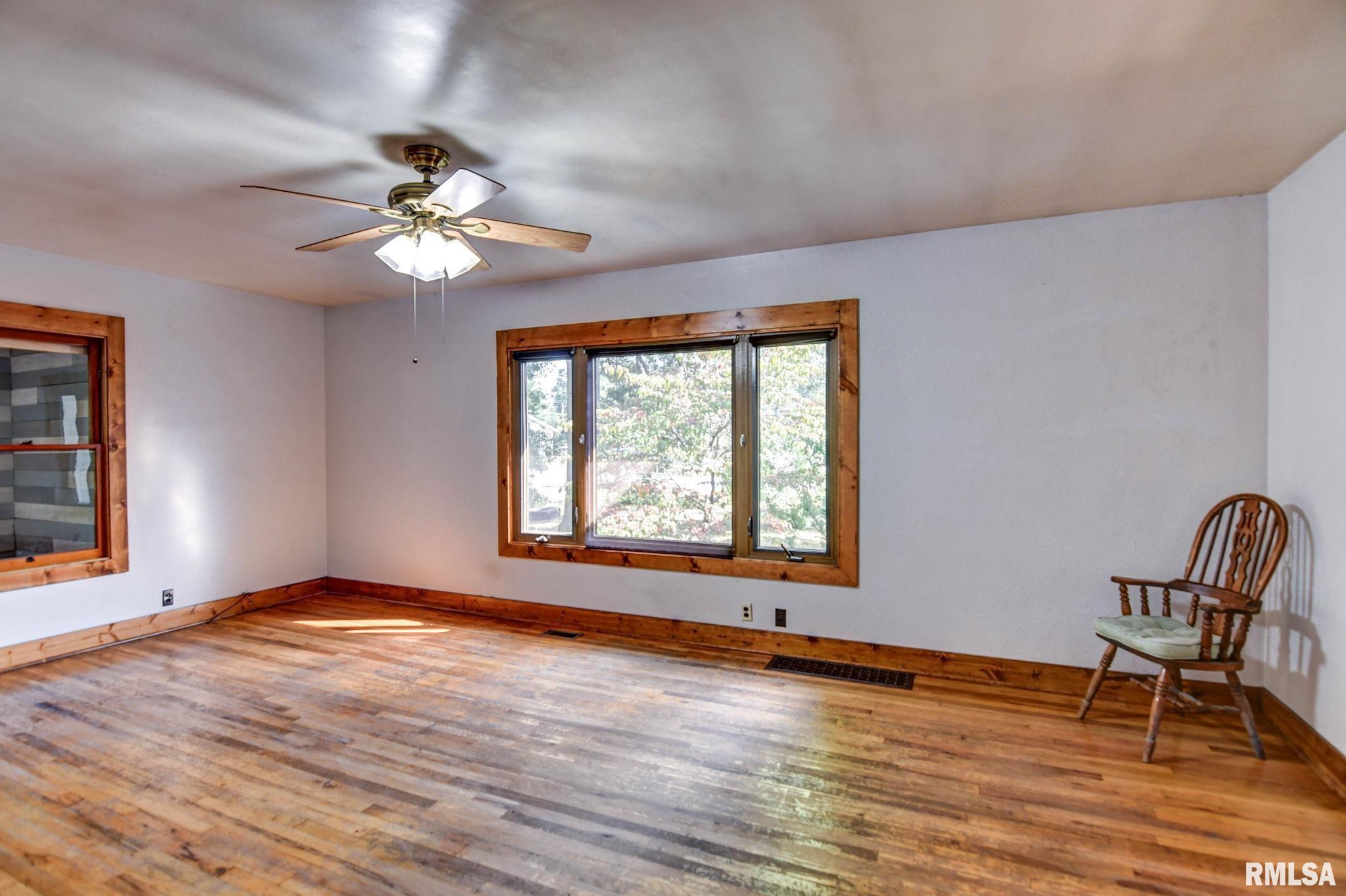 507 North Spruce Street Nokomis, IL 62075 - Photo 55 of 78