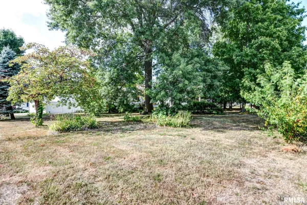 $209,900 | 507 North Spruce Street, Nokomis, IL 62075