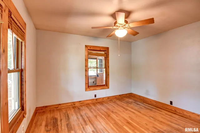 $239,900 | 507 North Spruce Street, Nokomis, IL 62075