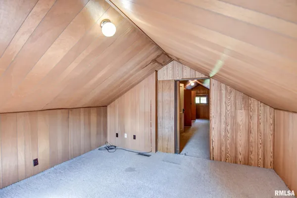 $209,900 | 507 North Spruce Street, Nokomis, IL 62075