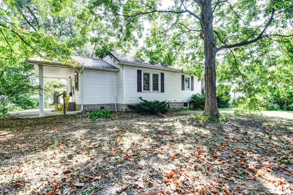 $209,900 | 507 North Spruce Street, Nokomis, IL 62075