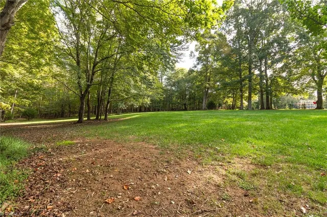 $1,150,000 | 7376 Henson Forest Drive, Summerfield, NC 27358