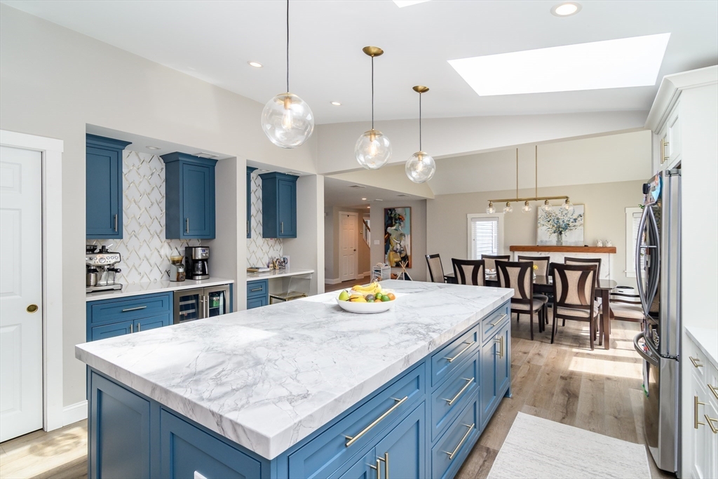 48 Wethersfield Road Natick, MA 01760 - Photo 5 of 33
