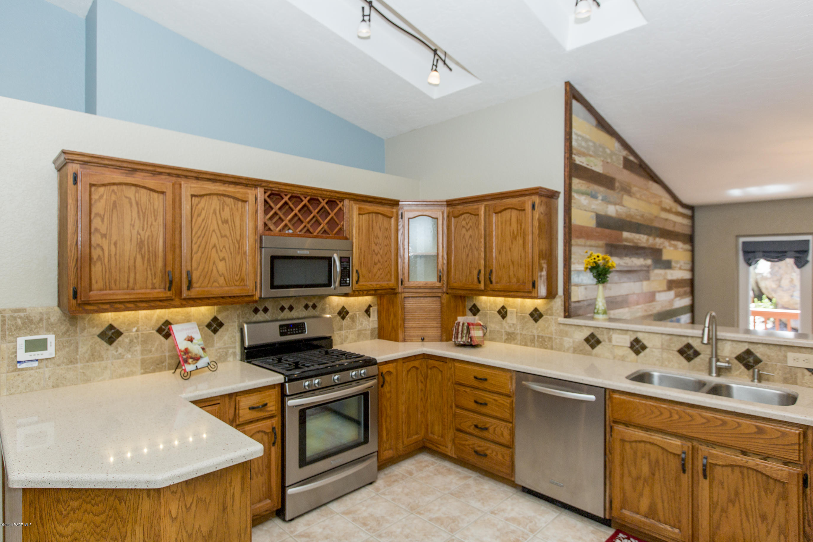 1870 Grandview Road Prescott, AZ 86305 - Photo 14 of 53 1870 N Grand View