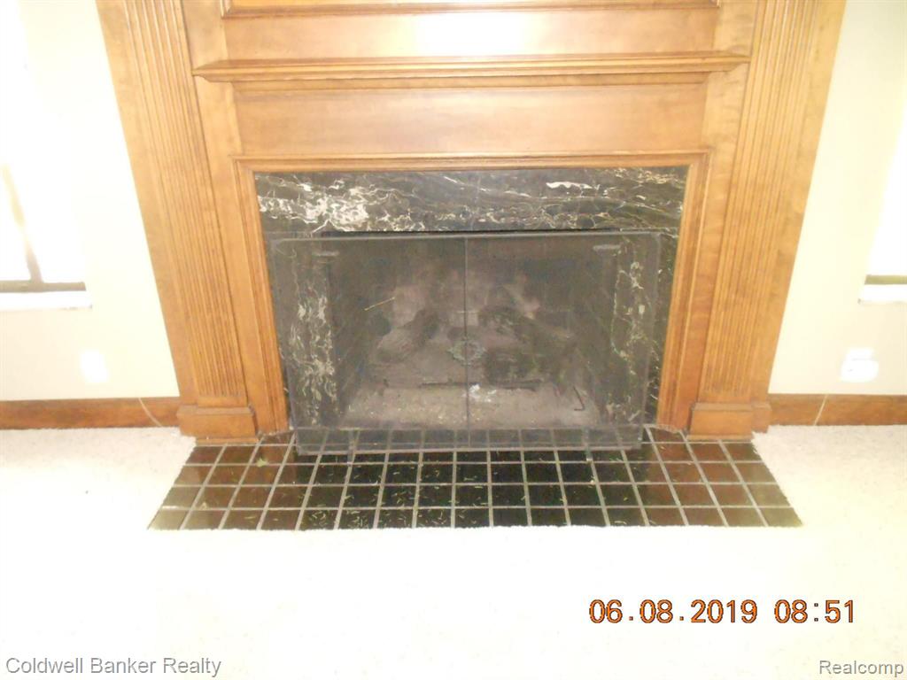 798 Trombley Road Grosse Pointe, MI 48230 - Photo 6 of 37