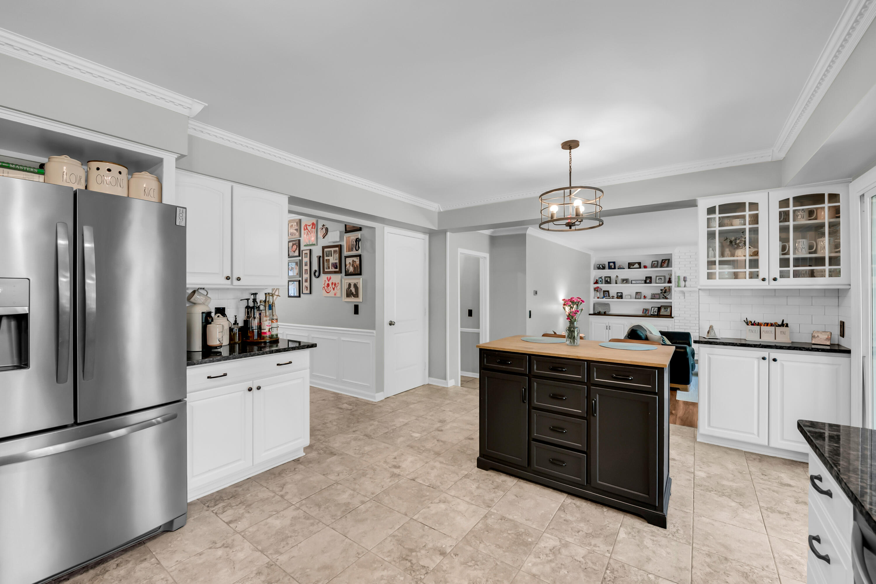 3394 Edmunton Drive Rochester Hills, MI 48306 - Photo 20 of 69 20 - Kitchen