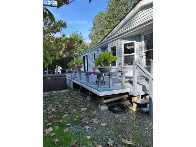 $199,900 | 96465 Coverdell Road, Unit 20, Brookings, OR 97415