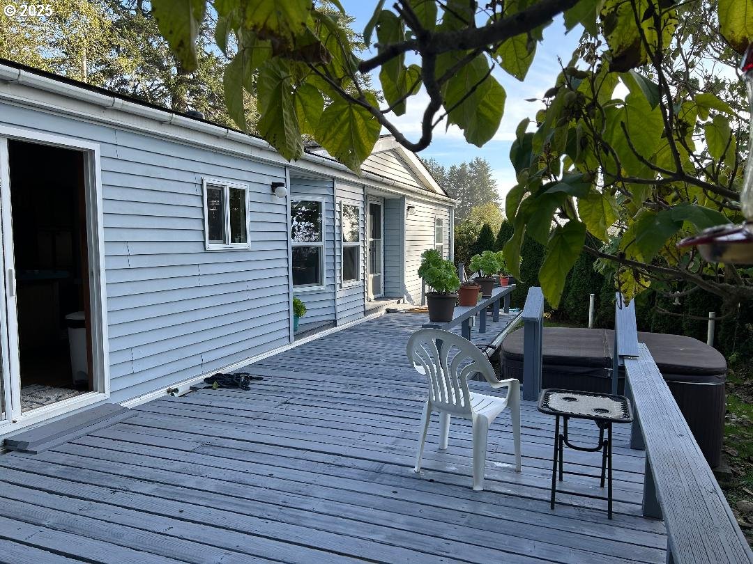 96465 Coverdell Road, Unit 20 Brookings, OR 97415 - Photo 21 of 21 a outdoor space with furniture