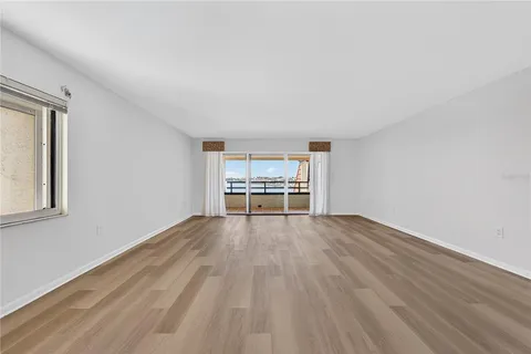$499,000 | 138 1st Street East, Unit 302, St. Petersburg, FL 33715