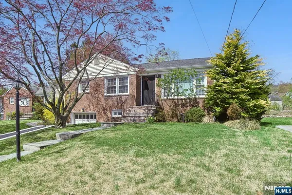 $999,000 | 39 Glen Avenue, Millburn, NJ 07041