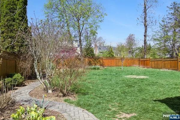 $999,000 | 39 Glen Avenue, Millburn, NJ 07041
