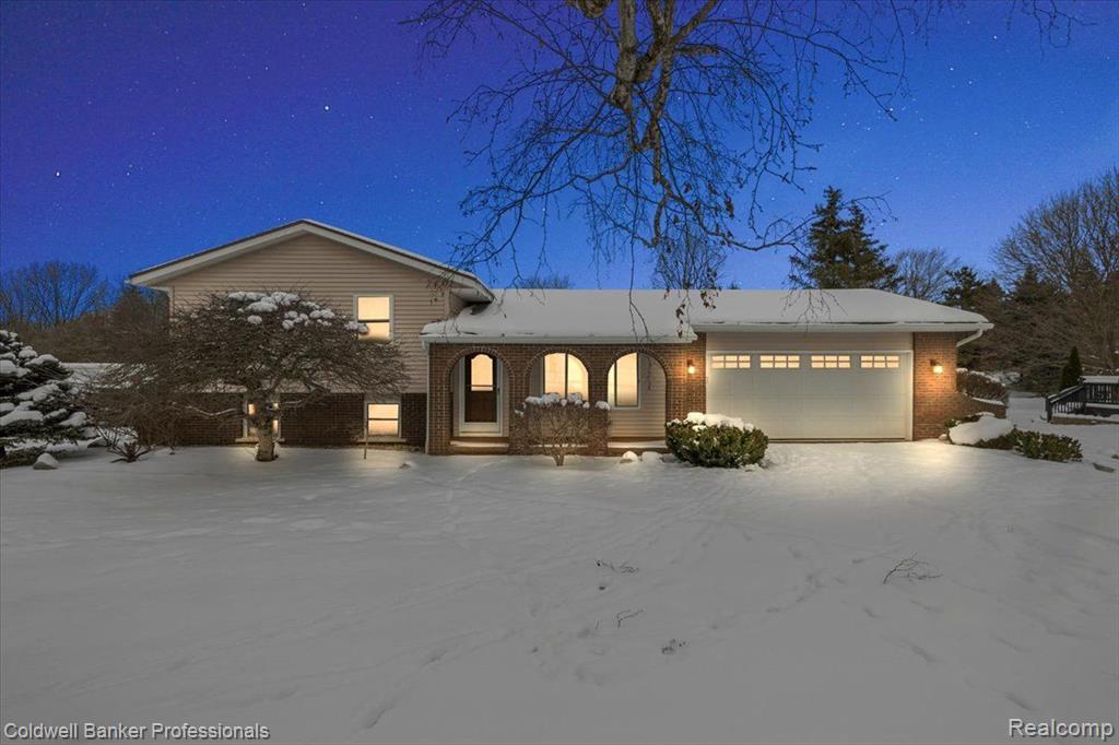 1512 Pratt Road Metamora, MI 48455 - Photo 1 of 59