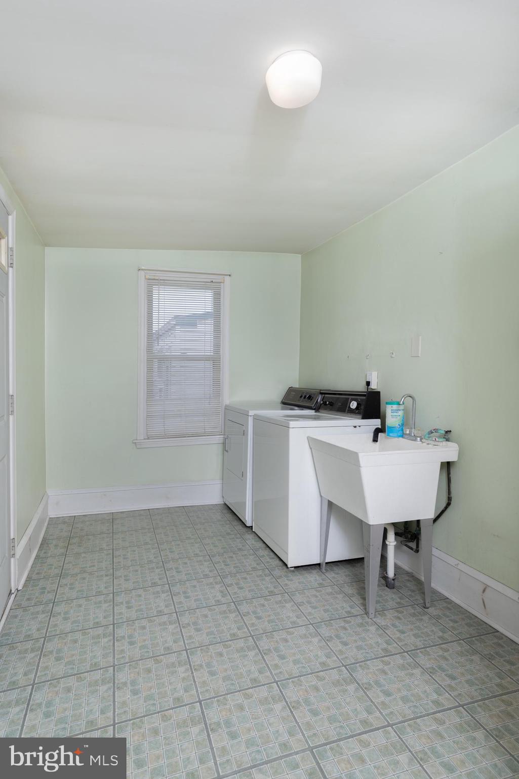 337 Bridge Street Spring City, PA 19475 - Photo 10 of 22 Gallery Image 10