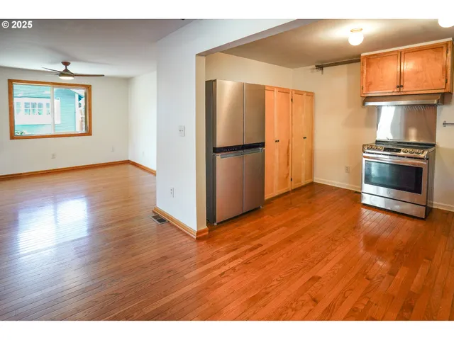 $535,000 | 854 North Baldwin Street, Portland, OR 97217