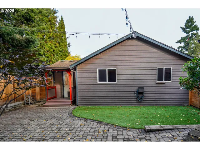$535,000 | 854 North Baldwin Street, Portland, OR 97217