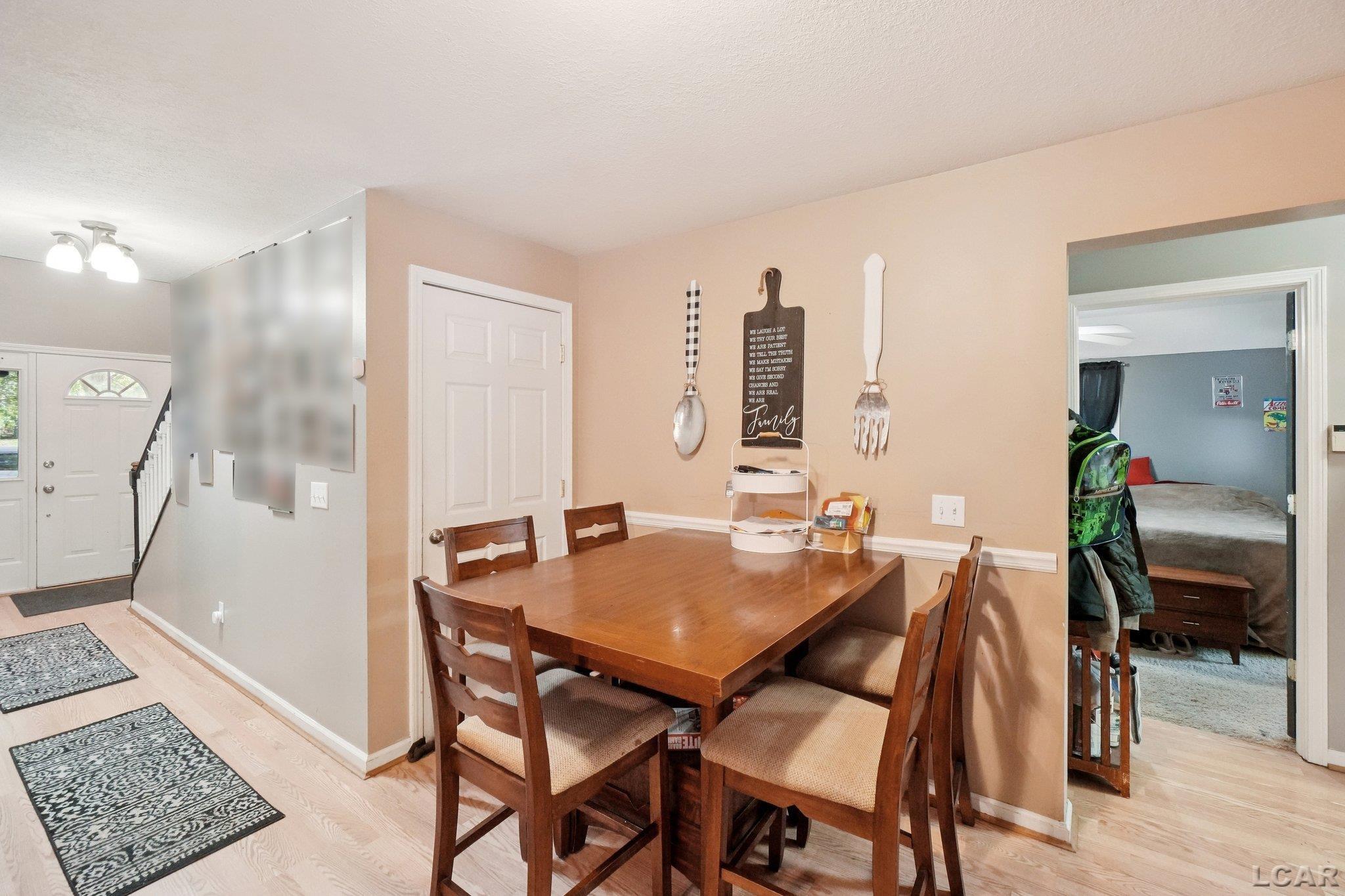 366 Crystal Spring Avenue Adrian, MI 49221 - Photo 9 of 43 50189901-0d51731f-94ce-4e29-b54b-7fbdafb12591.JPG