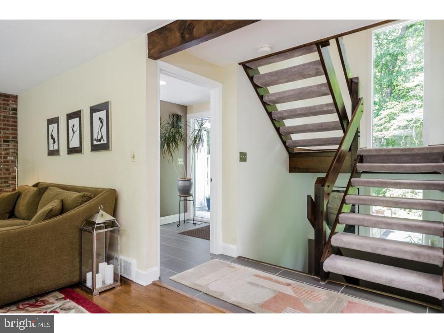 1026 Stuart Road Princeton, NJ 08540 - Photo 3 of 25 Hallway