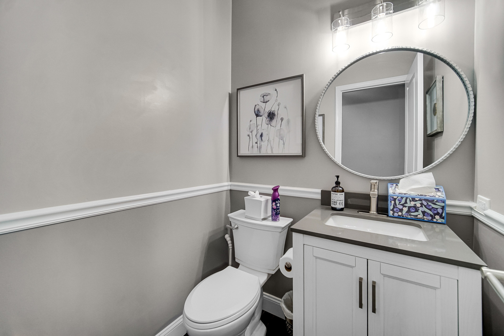 90 Rodenburg Road Roselle, IL 60172 - Photo 10 of 33