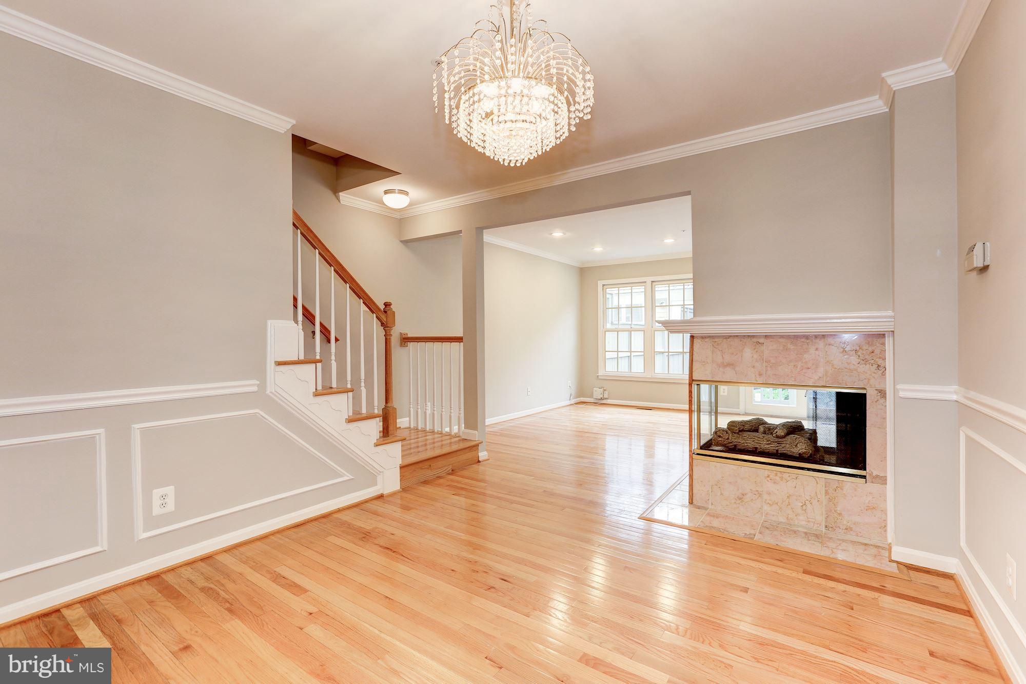 414 Little Quarry Road Gaithersburg, MD 20878 - Photo 8 of 30 Dining Room