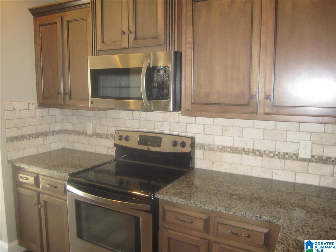 601 Overlook Road Fultondale, AL 35068 - Photo 11 of 50