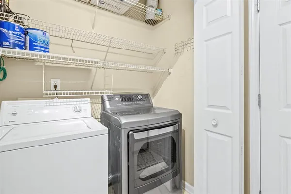 $2,400 | 955 Juniper Street Northeast, Unit 4324, Atlanta, GA 30309