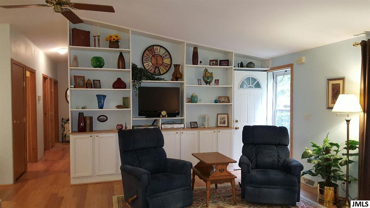 2775 South Meridian Road Jackson, MI 49203 - Photo 3 of 26 Photo 3