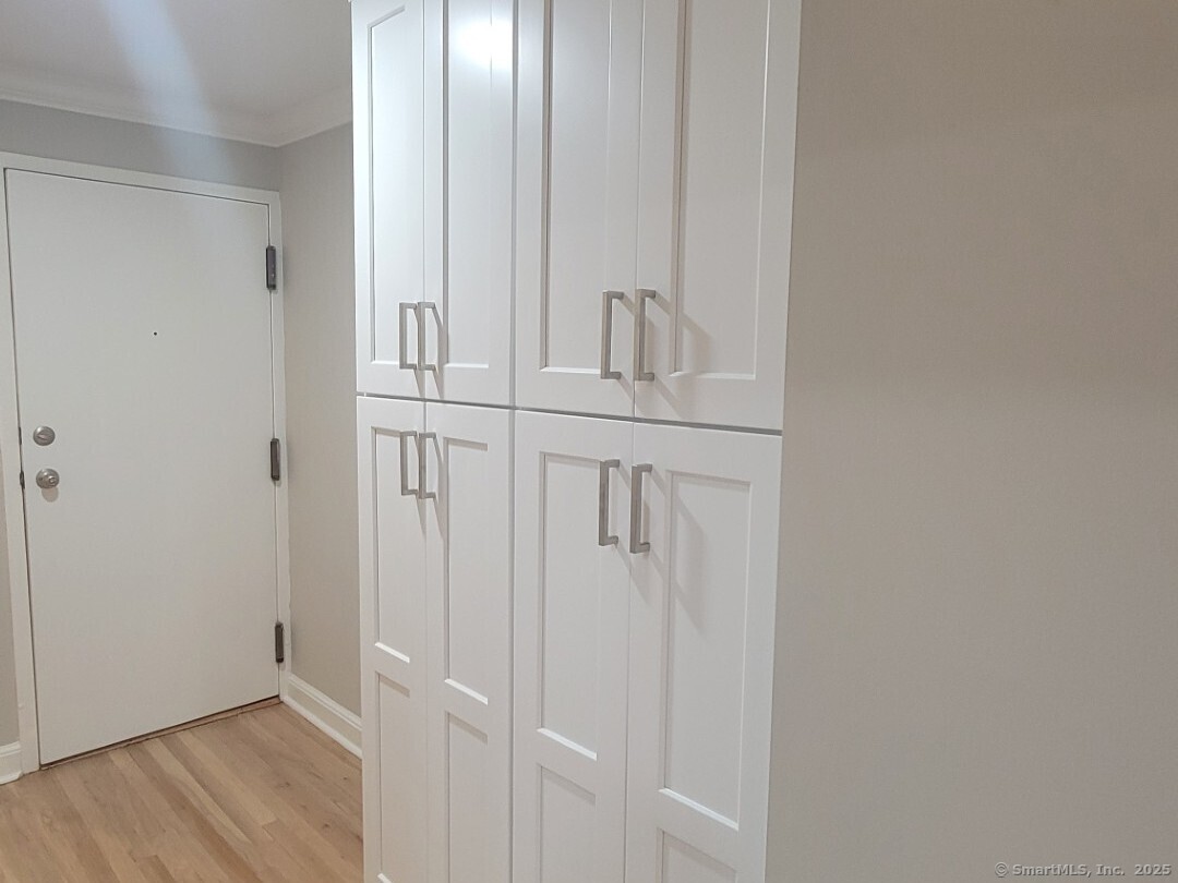 160 Fairfield Woods Road, Unit 43 Fairfield, CT 06825 - Photo 2 of 25